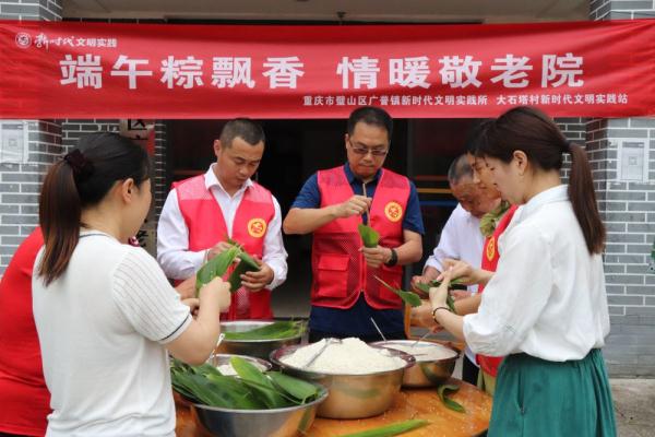 欧洲杯网上推荐买球2024年一次性塑料折叠勺子价格